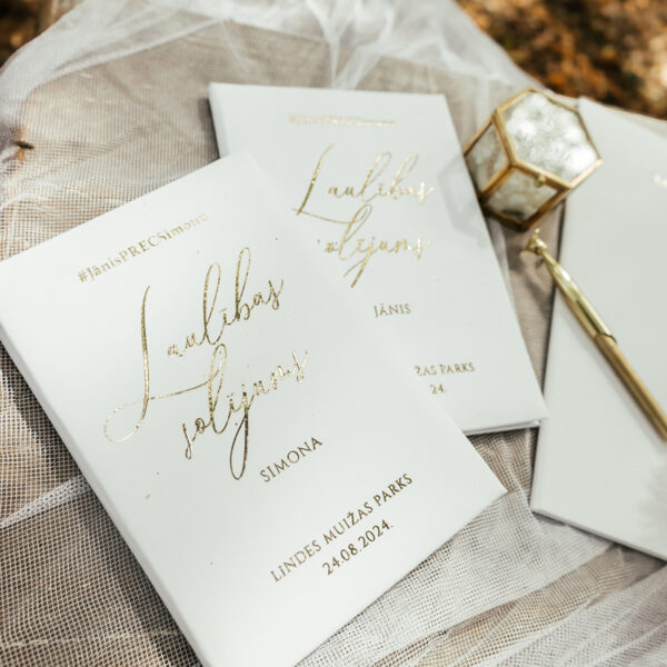 Zelta līmplēves dizains