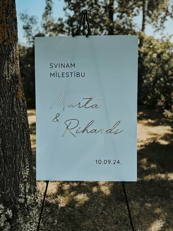 Welcome (viesu sagaidīšanas plāksne) no balta organiskā stikla